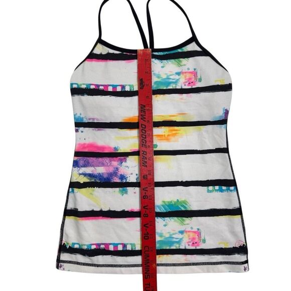 Lululemon‎ Power Y Tank Top Women’s Size 4 Graffiti Print (Rare!) - Picture 3 of 7